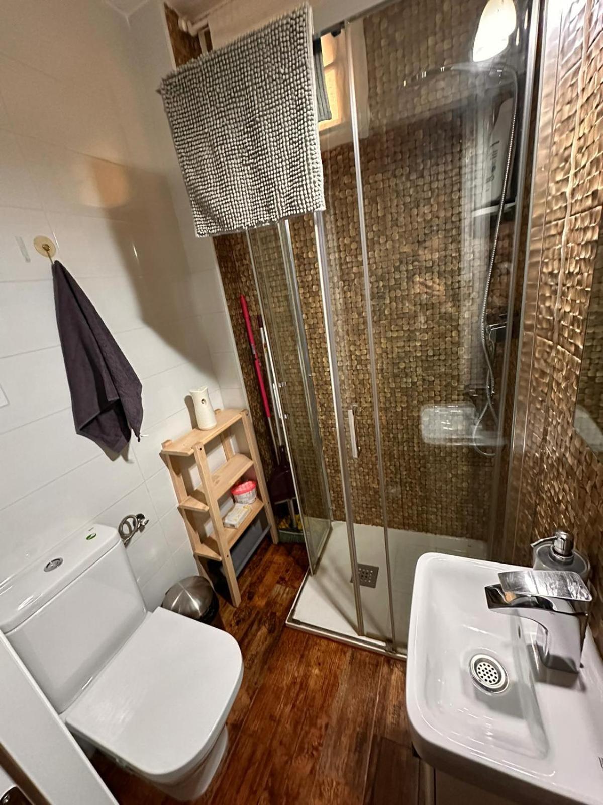 Casa Centrica, En Barrio Bohemio Apartment Madrid Luaran gambar